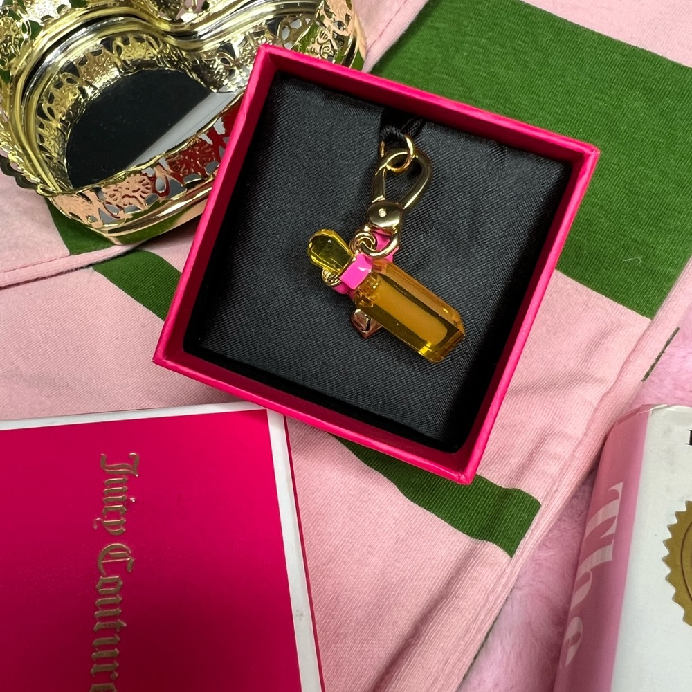 RARE✨Juicy Couture Viva La Fleur Fragrance charm NWT - Picture 7 of 7